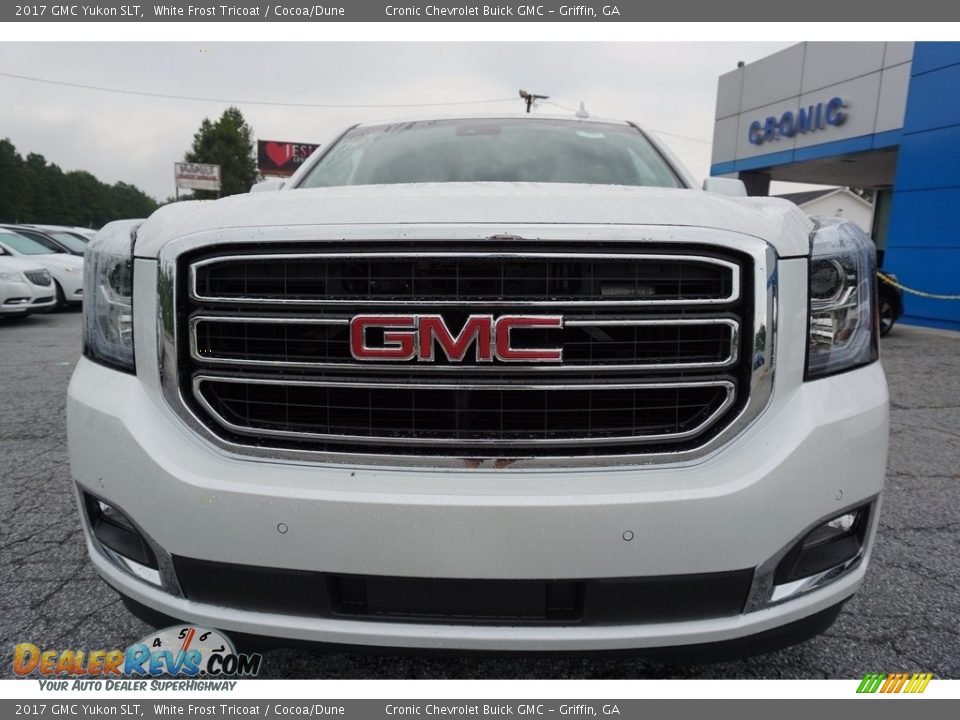 2017 GMC Yukon SLT White Frost Tricoat / Cocoa/Dune Photo #2