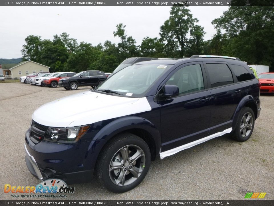Front 3/4 View of 2017 Dodge Journey Crossroad AWD Photo #1