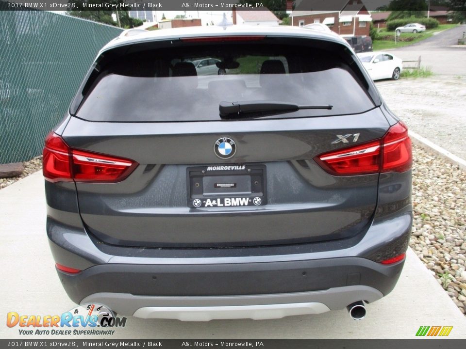 2017 BMW X1 xDrive28i Mineral Grey Metallic / Black Photo #7