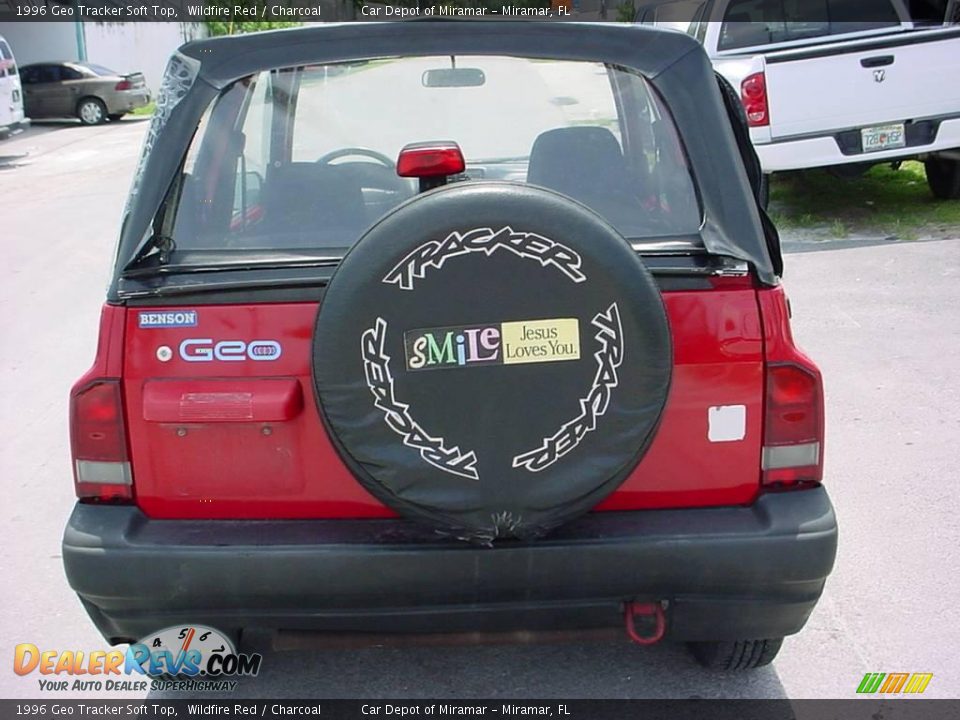 1996 Geo Tracker Soft Top Wildfire Red / Charcoal Photo #4