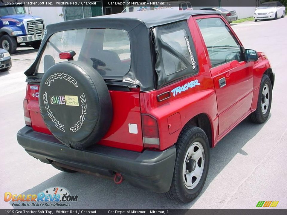 1996 Geo Tracker Soft Top Wildfire Red / Charcoal Photo #5