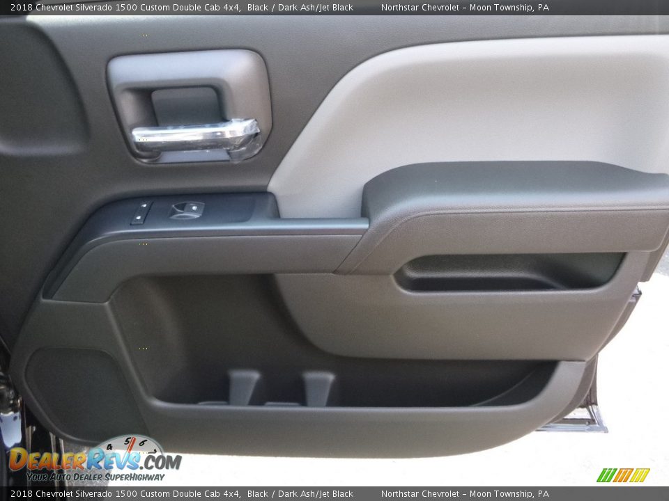 2018 Chevrolet Silverado 1500 Custom Double Cab 4x4 Black / Dark Ash/Jet Black Photo #12