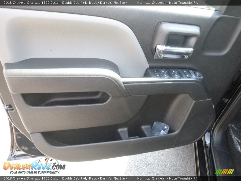 2018 Chevrolet Silverado 1500 Custom Double Cab 4x4 Black / Dark Ash/Jet Black Photo #16