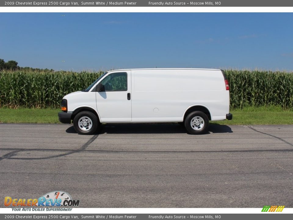 2009 Chevrolet Express 2500 Cargo Van Summit White / Medium Pewter Photo #5
