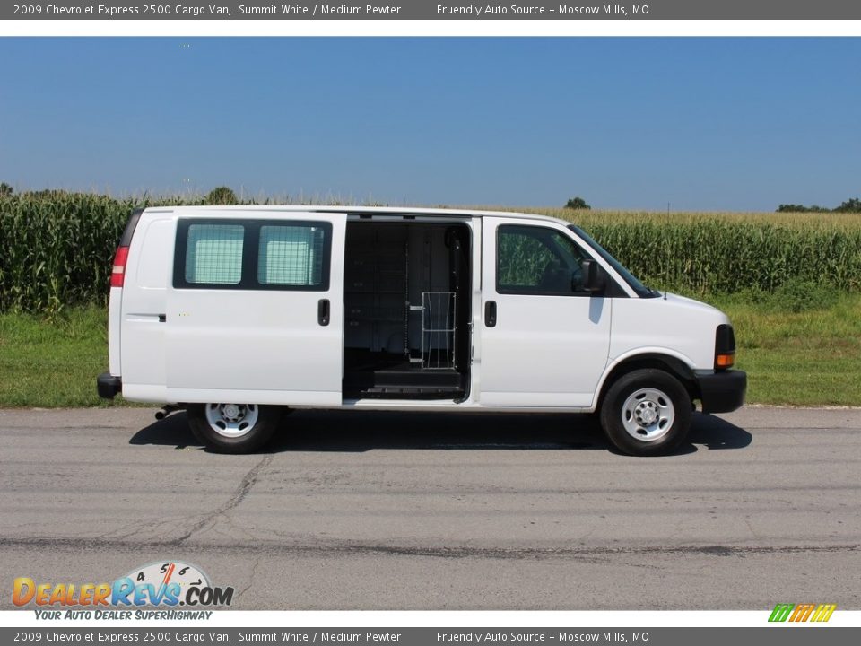 2009 Chevrolet Express 2500 Cargo Van Summit White / Medium Pewter Photo #6
