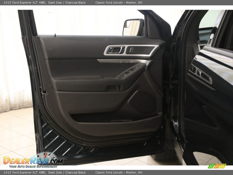 2015 Ford Explorer XLT 4WD Dark Side / Charcoal Black Photo #4