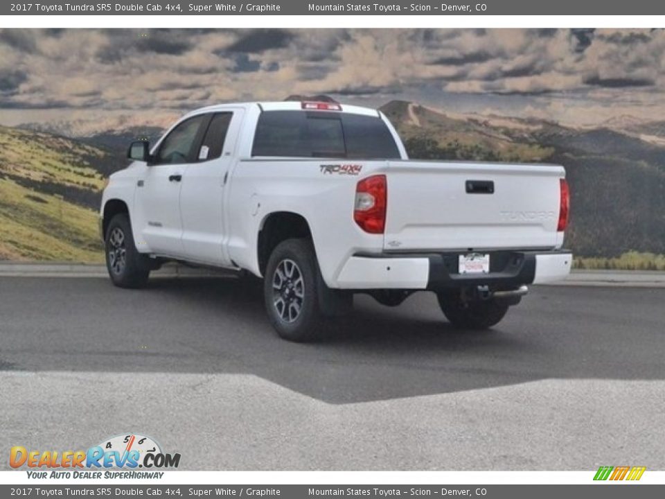 2017 Toyota Tundra SR5 Double Cab 4x4 Super White / Graphite Photo #3