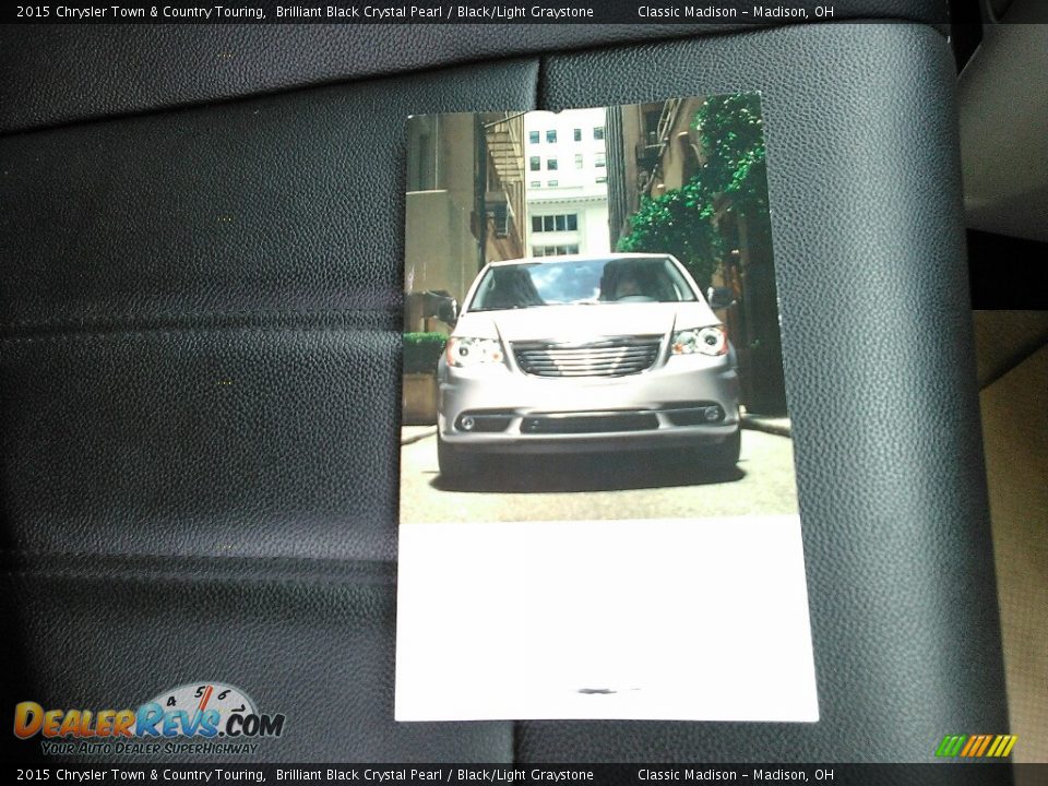 2015 Chrysler Town & Country Touring Brilliant Black Crystal Pearl / Black/Light Graystone Photo #23