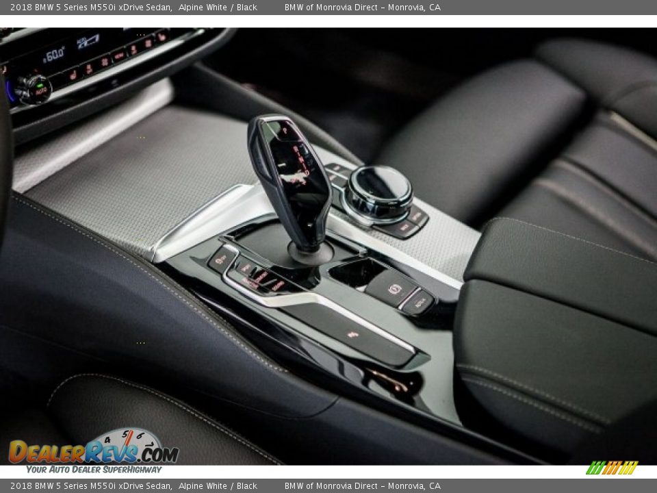 2018 BMW 5 Series M550i xDrive Sedan Shifter Photo #7