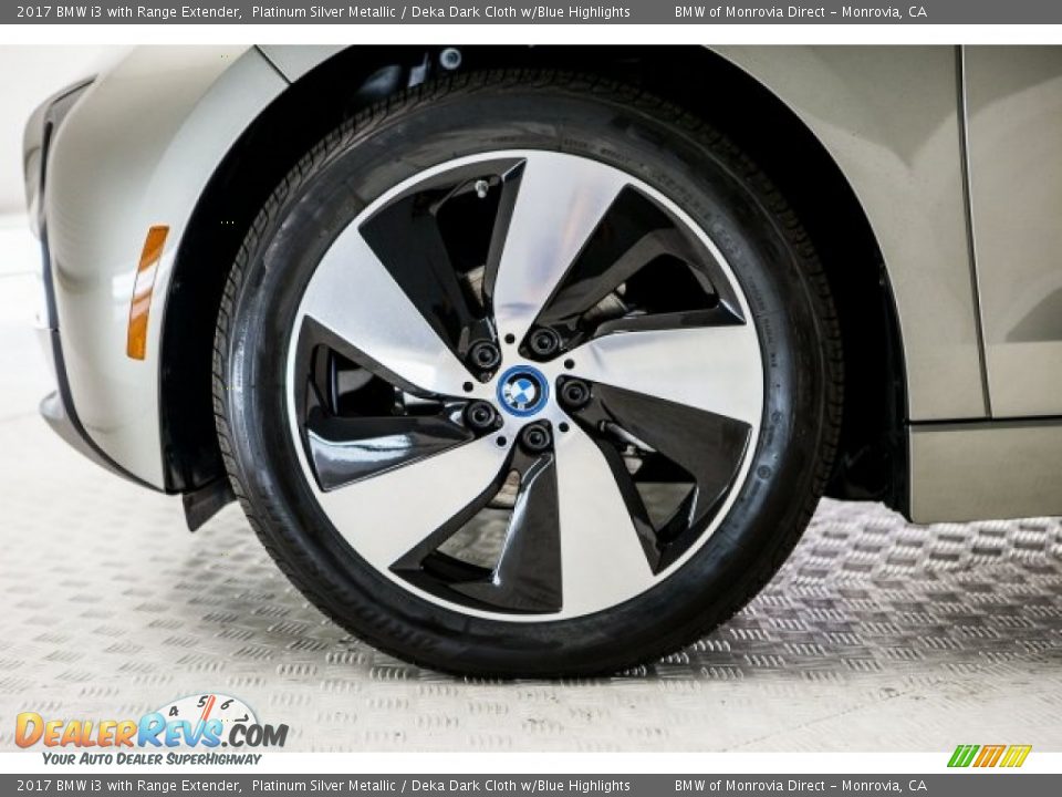 2017 BMW i3 with Range Extender Platinum Silver Metallic / Deka Dark Cloth w/Blue Highlights Photo #9