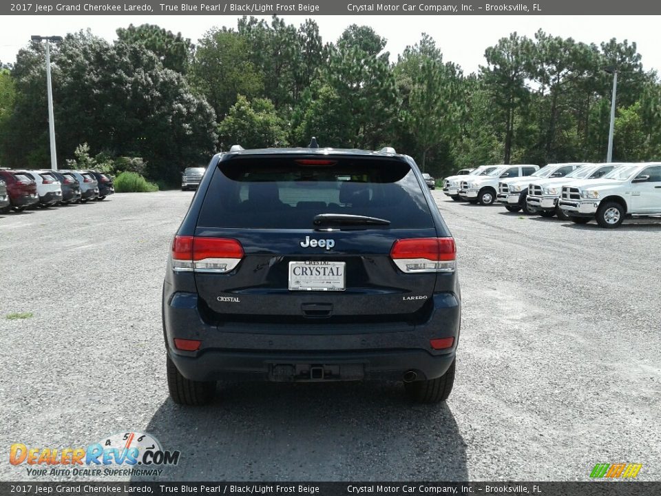 2017 Jeep Grand Cherokee Laredo True Blue Pearl / Black/Light Frost Beige Photo #4