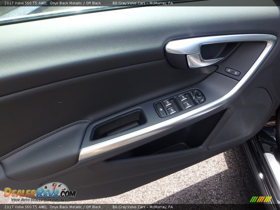 Door Panel of 2017 Volvo S60 T5 AWD Photo #9