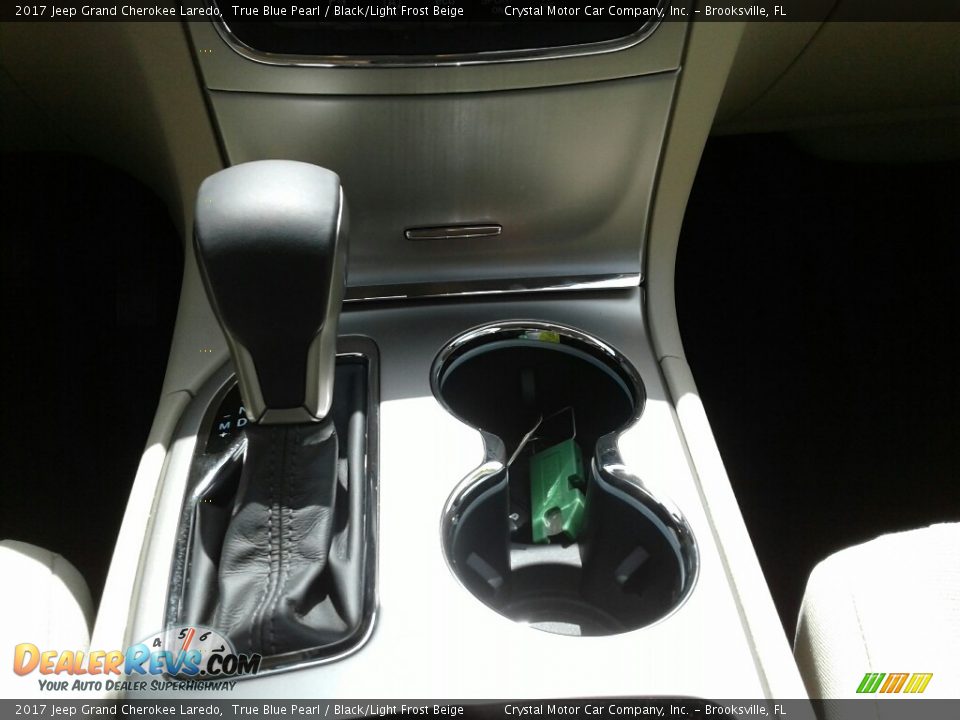 2017 Jeep Grand Cherokee Laredo True Blue Pearl / Black/Light Frost Beige Photo #16