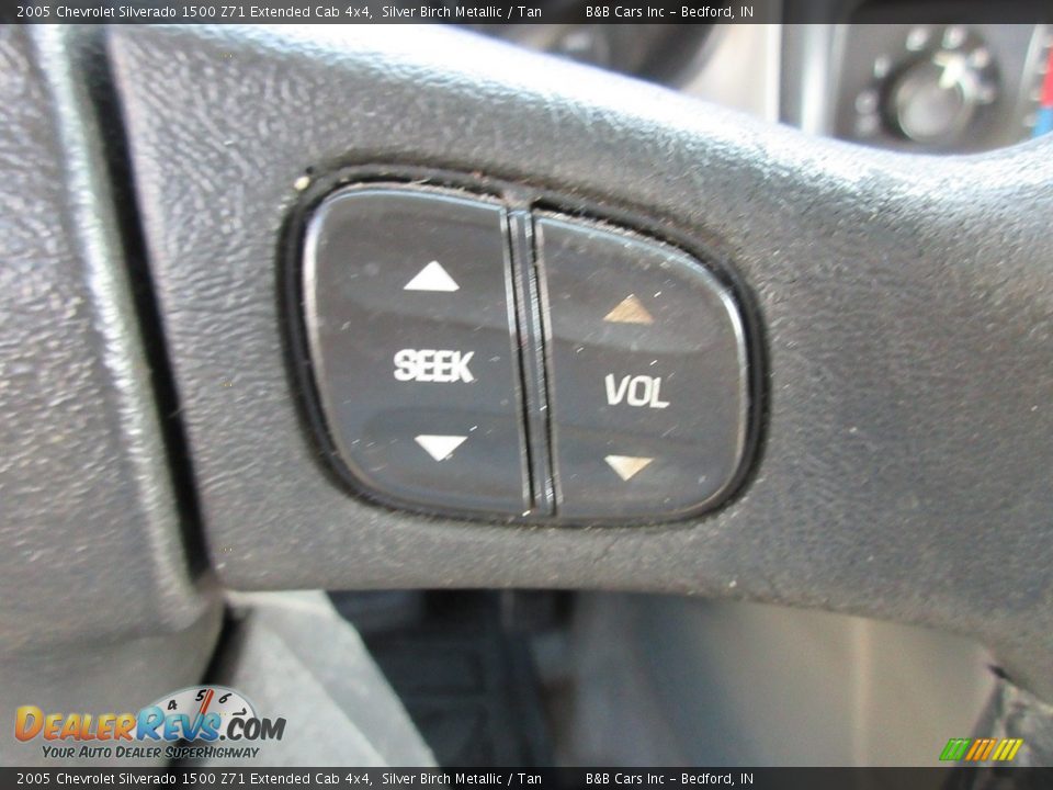 2005 Chevrolet Silverado 1500 Z71 Extended Cab 4x4 Silver Birch Metallic / Tan Photo #32