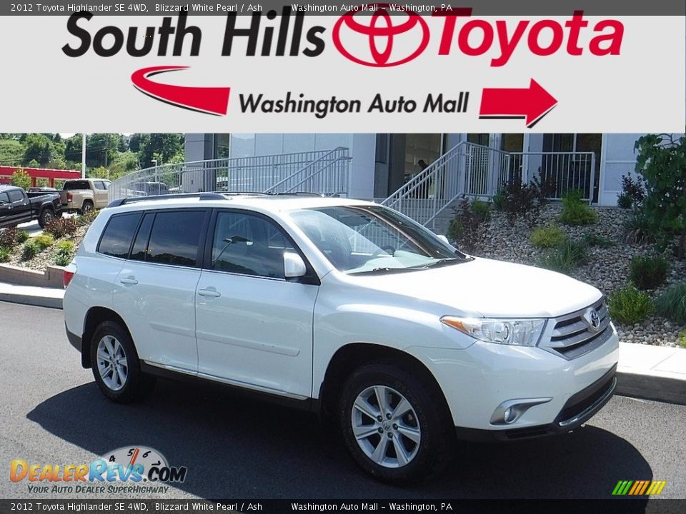 2012 Toyota Highlander SE 4WD Blizzard White Pearl / Ash Photo #1