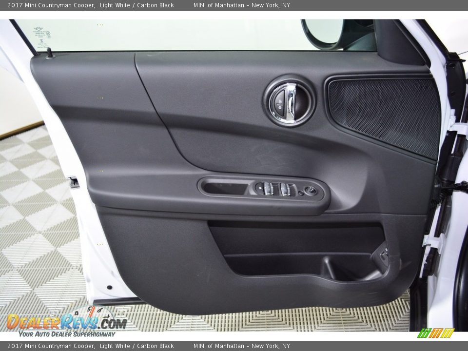 2017 Mini Countryman Cooper Light White / Carbon Black Photo #6