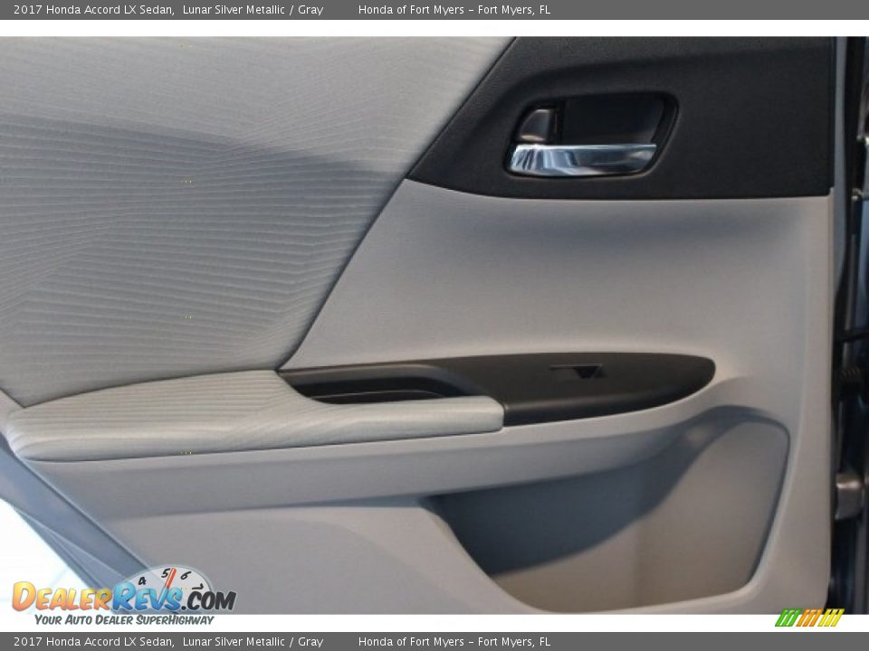 2017 Honda Accord LX Sedan Lunar Silver Metallic / Gray Photo #23