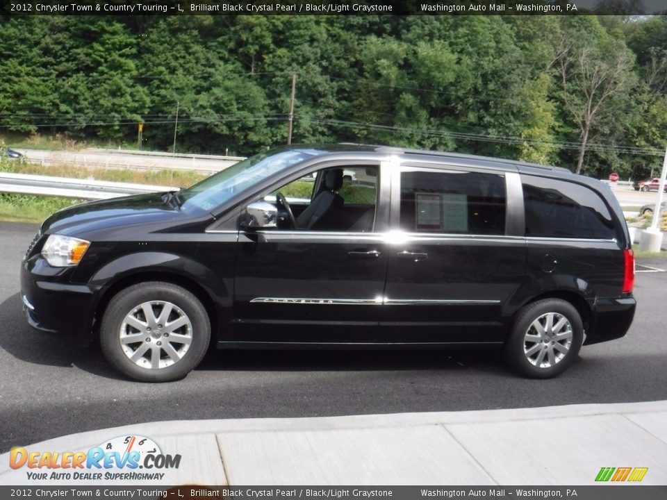 2012 Chrysler Town & Country Touring - L Brilliant Black Crystal Pearl / Black/Light Graystone Photo #7