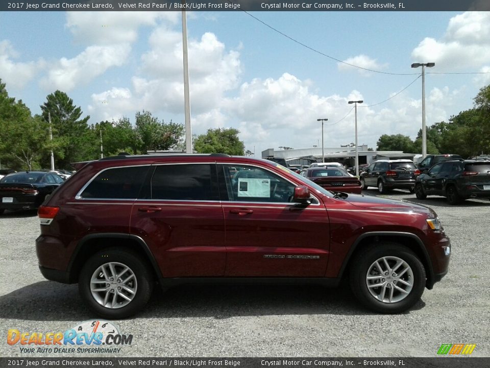 2017 Jeep Grand Cherokee Laredo Velvet Red Pearl / Black/Light Frost Beige Photo #6