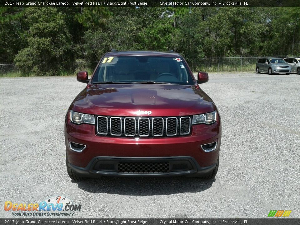 2017 Jeep Grand Cherokee Laredo Velvet Red Pearl / Black/Light Frost Beige Photo #8