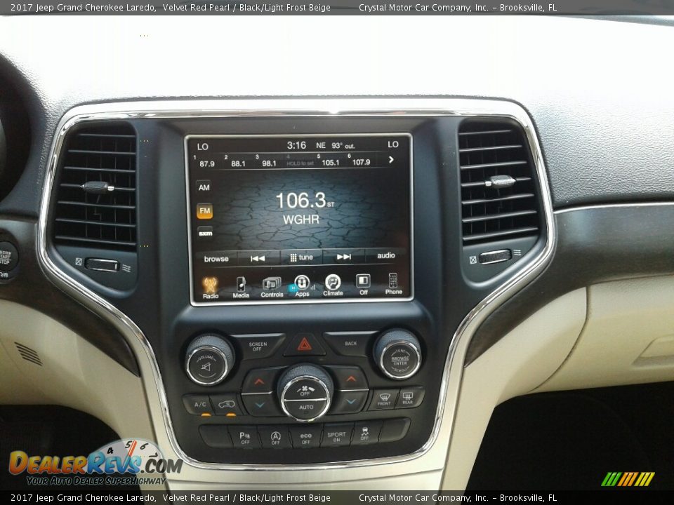 2017 Jeep Grand Cherokee Laredo Velvet Red Pearl / Black/Light Frost Beige Photo #15