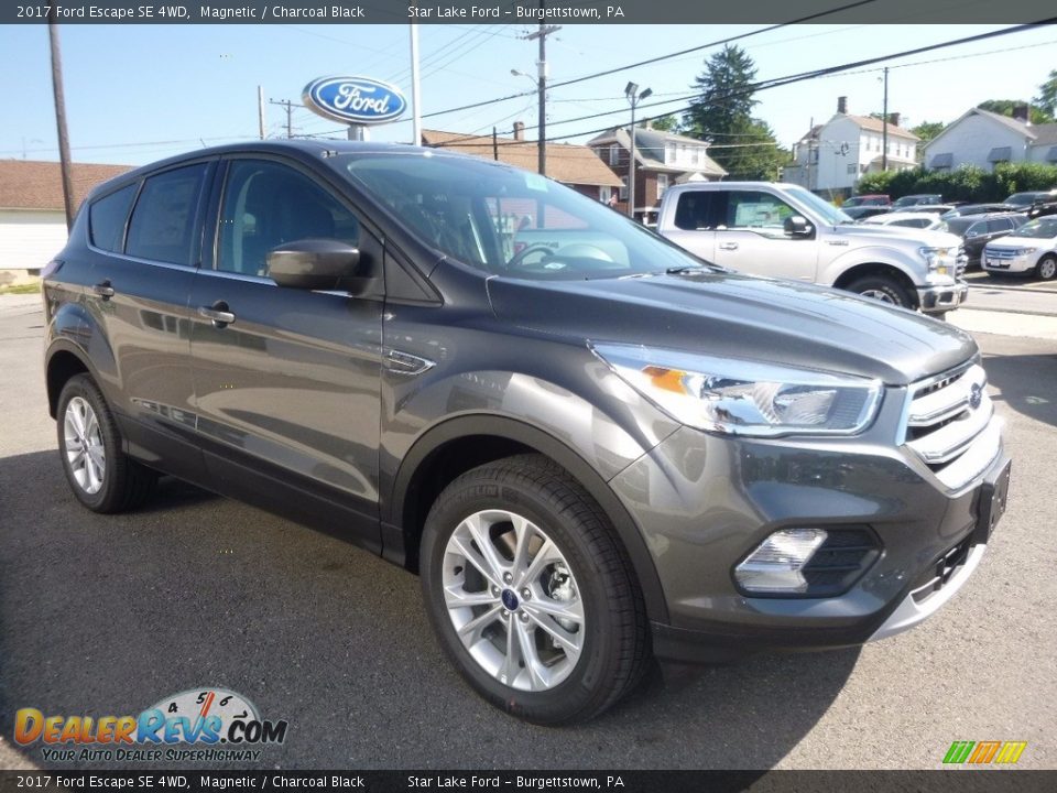 2017 Ford Escape SE 4WD Magnetic / Charcoal Black Photo #3