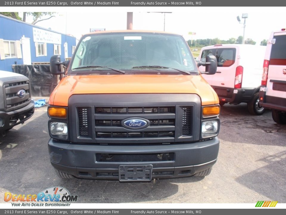 2013 Ford E Series Van E250 Cargo Oxford White / Medium Flint Photo #6