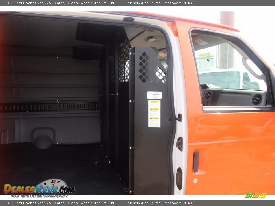 2013 Ford E Series Van E250 Cargo Oxford White / Medium Flint Photo #9