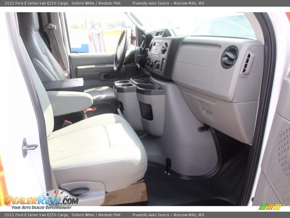 2013 Ford E Series Van E250 Cargo Oxford White / Medium Flint Photo #11