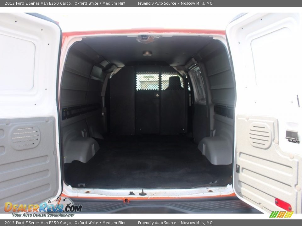 2013 Ford E Series Van E250 Cargo Oxford White / Medium Flint Photo #12