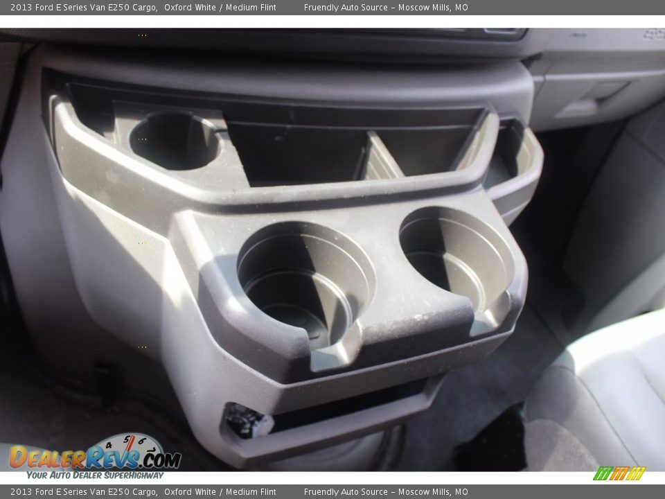 2013 Ford E Series Van E250 Cargo Oxford White / Medium Flint Photo #24