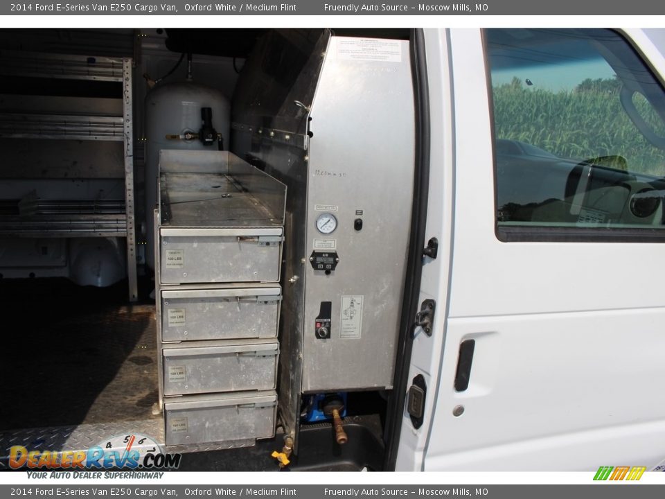 2014 Ford E-Series Van E250 Cargo Van Oxford White / Medium Flint Photo #22