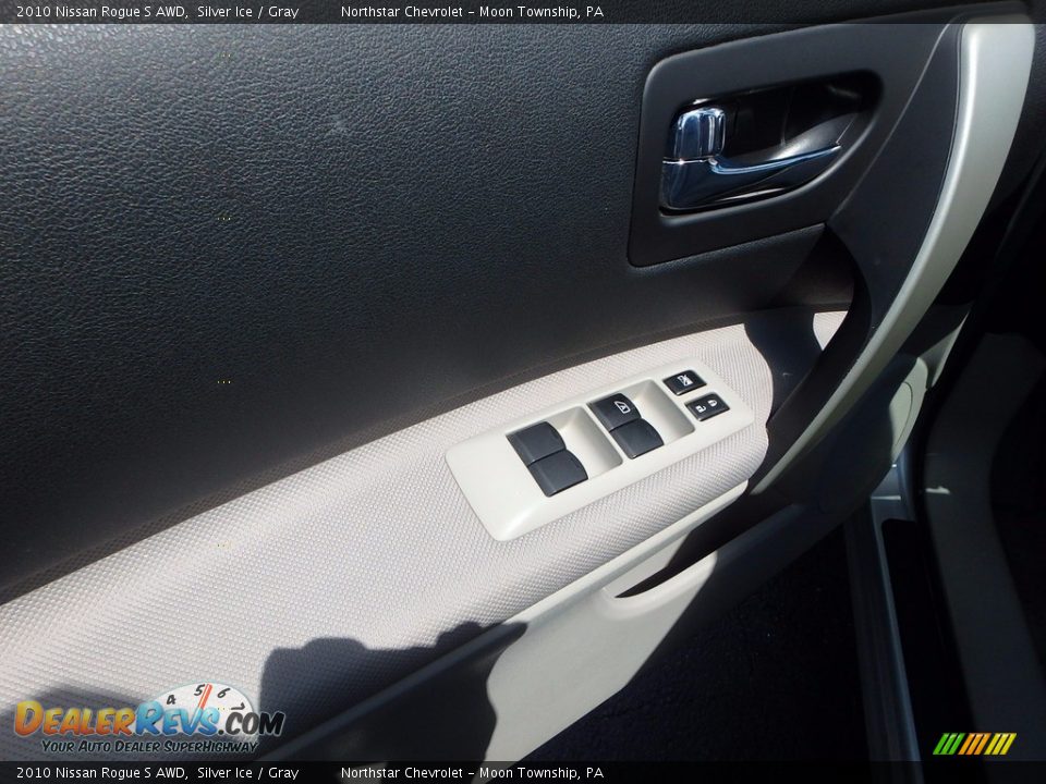 2010 Nissan Rogue S AWD Silver Ice / Gray Photo #11