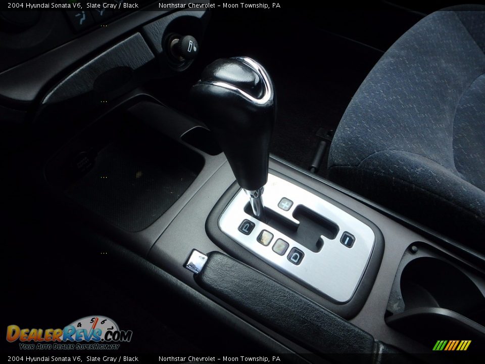 2004 Hyundai Sonata V6 Slate Gray / Black Photo #12