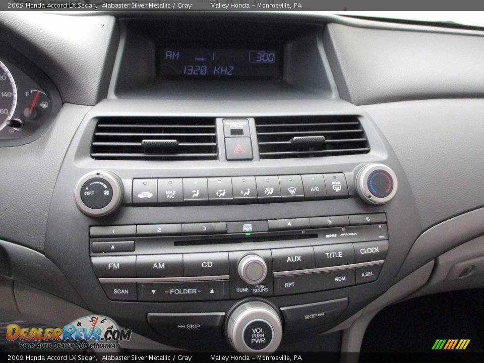 2009 Honda Accord LX Sedan Alabaster Silver Metallic / Gray Photo #14