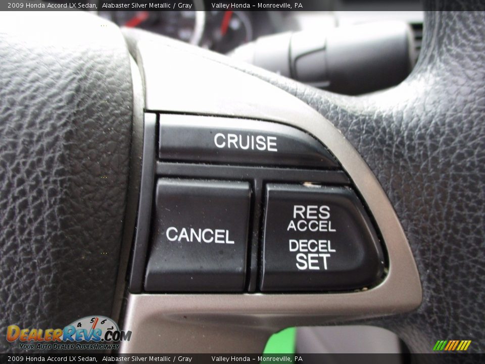 2009 Honda Accord LX Sedan Alabaster Silver Metallic / Gray Photo #16