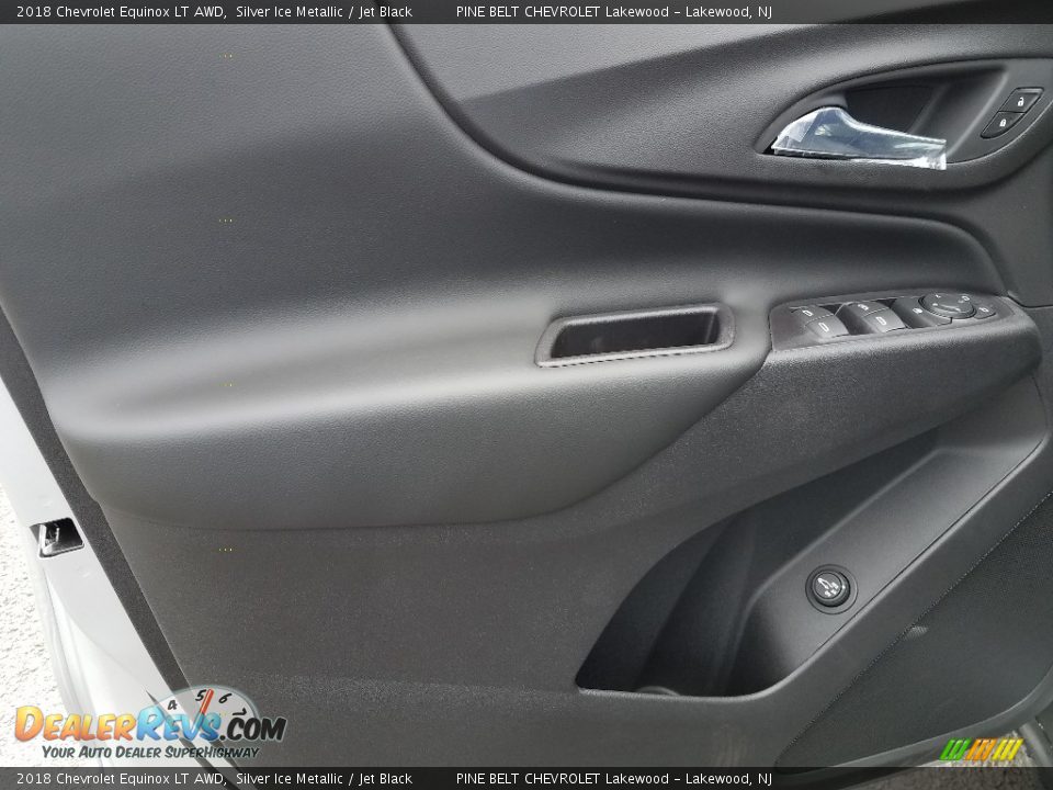 2018 Chevrolet Equinox LT AWD Silver Ice Metallic / Jet Black Photo #8