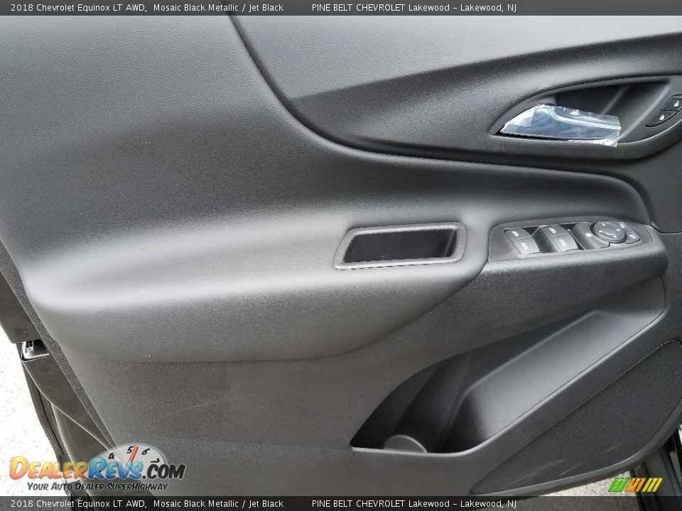 2018 Chevrolet Equinox LT AWD Mosaic Black Metallic / Jet Black Photo #8