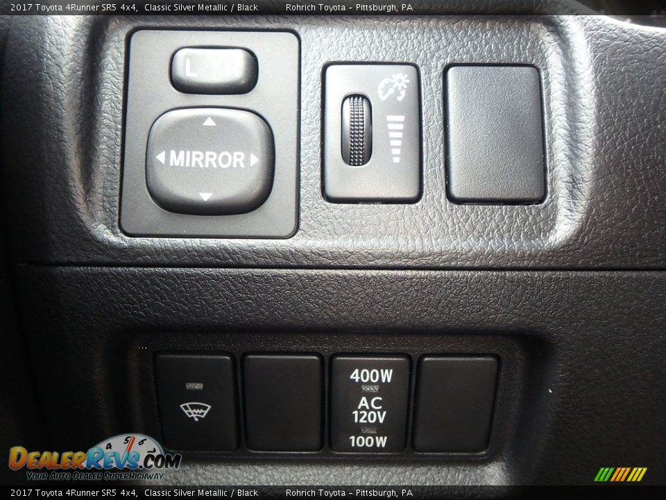 Controls of 2017 Toyota 4Runner SR5 4x4 Photo #14
