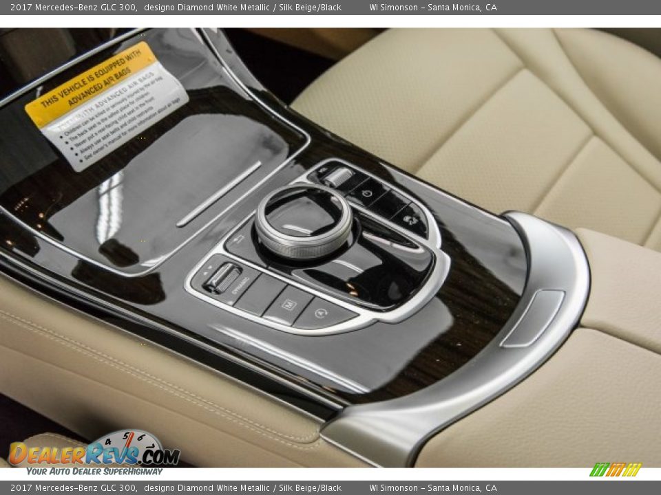 2017 Mercedes-Benz GLC 300 designo Diamond White Metallic / Silk Beige/Black Photo #7