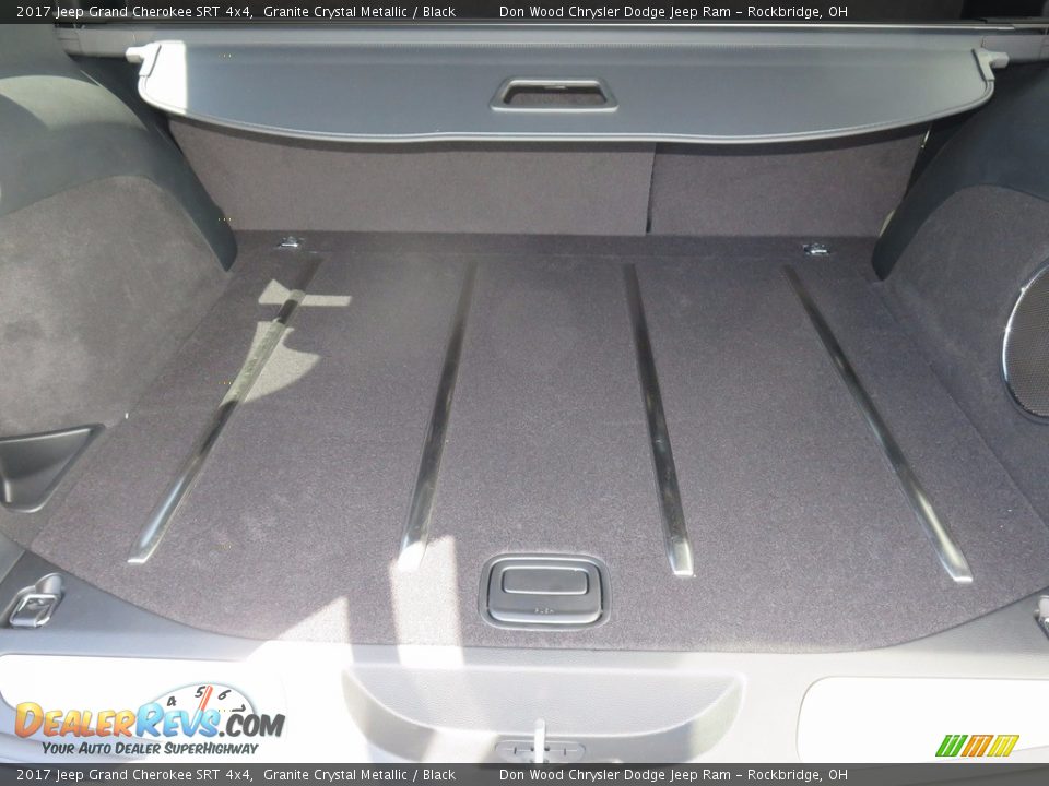 2017 Jeep Grand Cherokee SRT 4x4 Granite Crystal Metallic / Black Photo #17