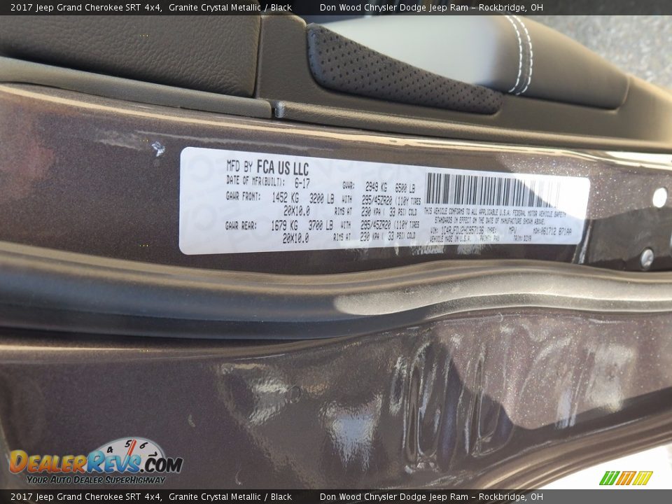 2017 Jeep Grand Cherokee SRT 4x4 Granite Crystal Metallic / Black Photo #26