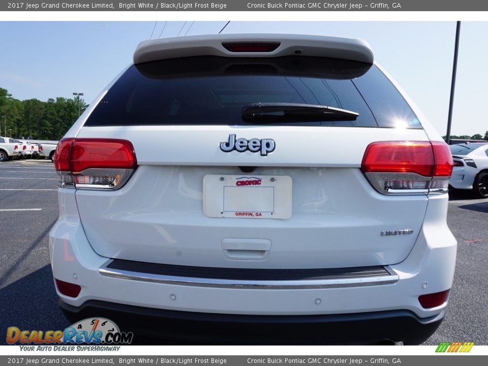 2017 Jeep Grand Cherokee Limited Bright White / Black/Light Frost Beige Photo #6