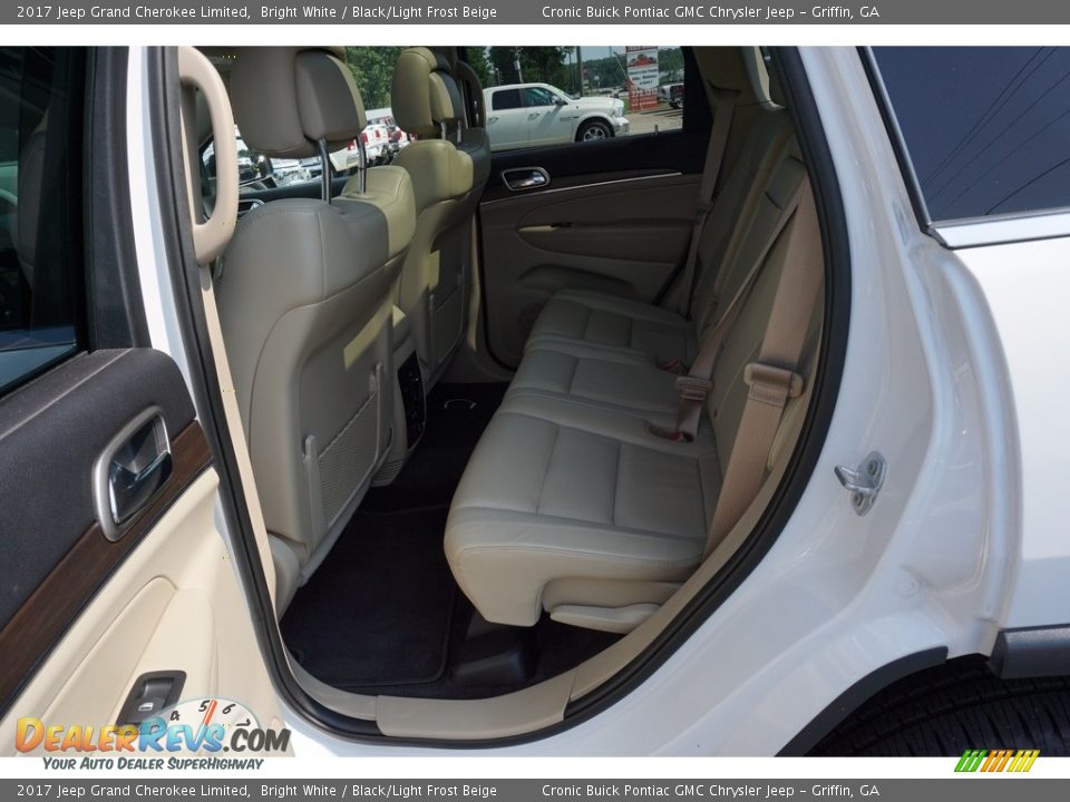 2017 Jeep Grand Cherokee Limited Bright White / Black/Light Frost Beige Photo #14