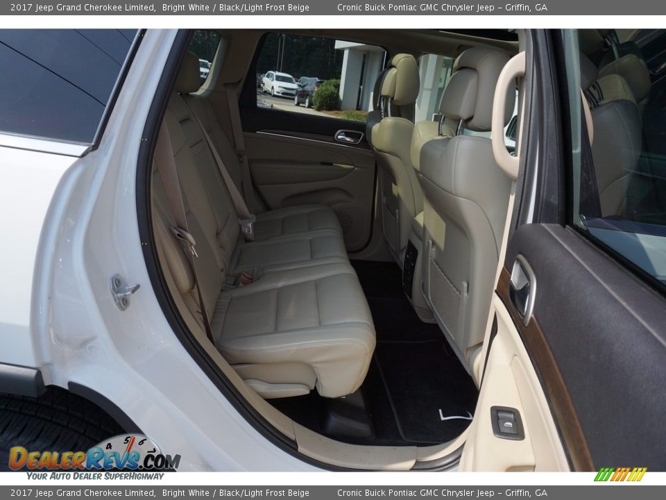 2017 Jeep Grand Cherokee Limited Bright White / Black/Light Frost Beige Photo #18