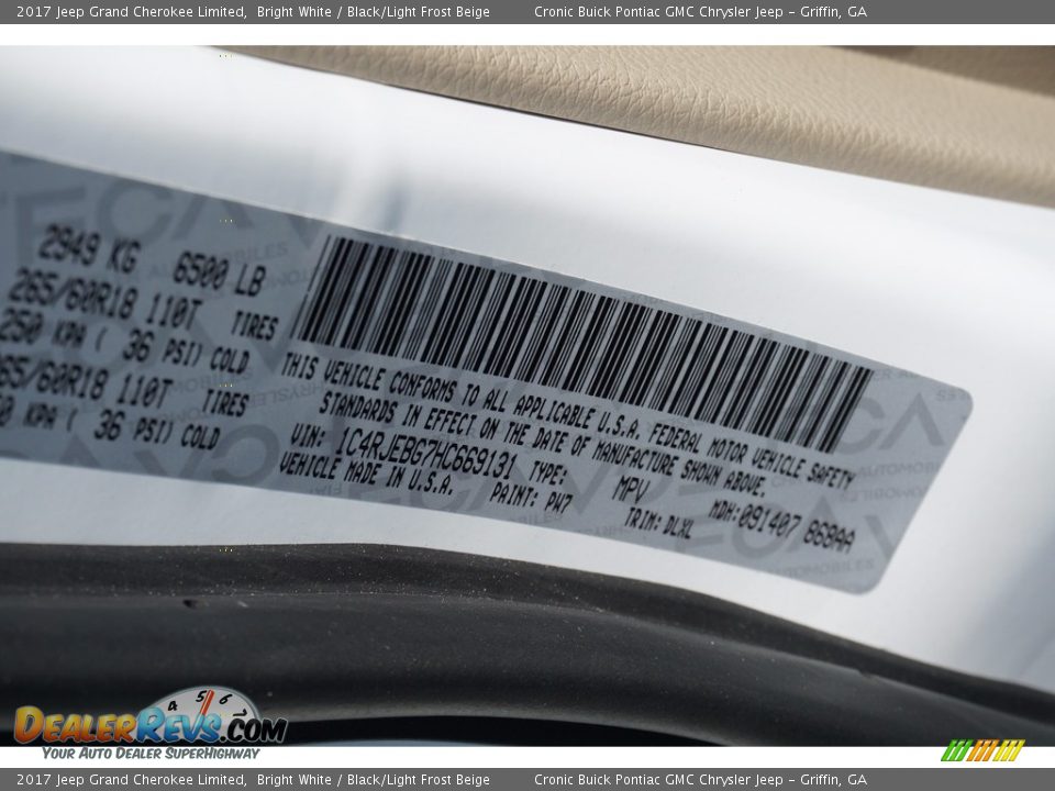 2017 Jeep Grand Cherokee Limited Bright White / Black/Light Frost Beige Photo #27