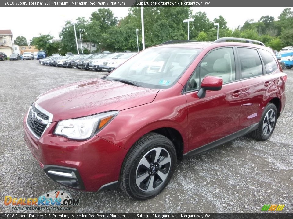 Front 3/4 View of 2018 Subaru Forester 2.5i Premium Photo #12