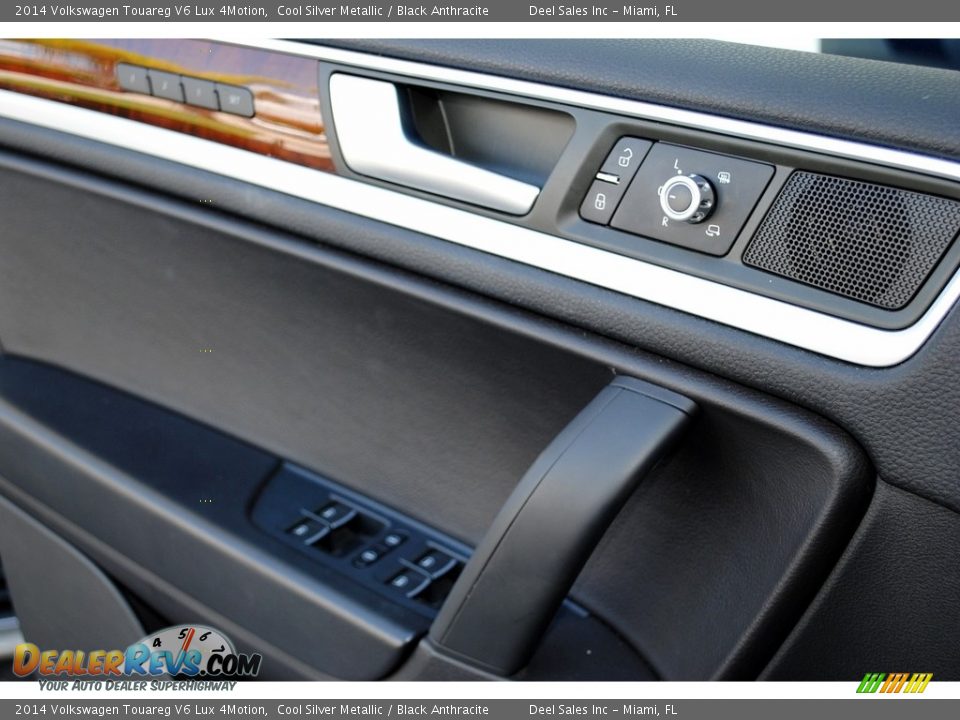 2014 Volkswagen Touareg V6 Lux 4Motion Cool Silver Metallic / Black Anthracite Photo #18