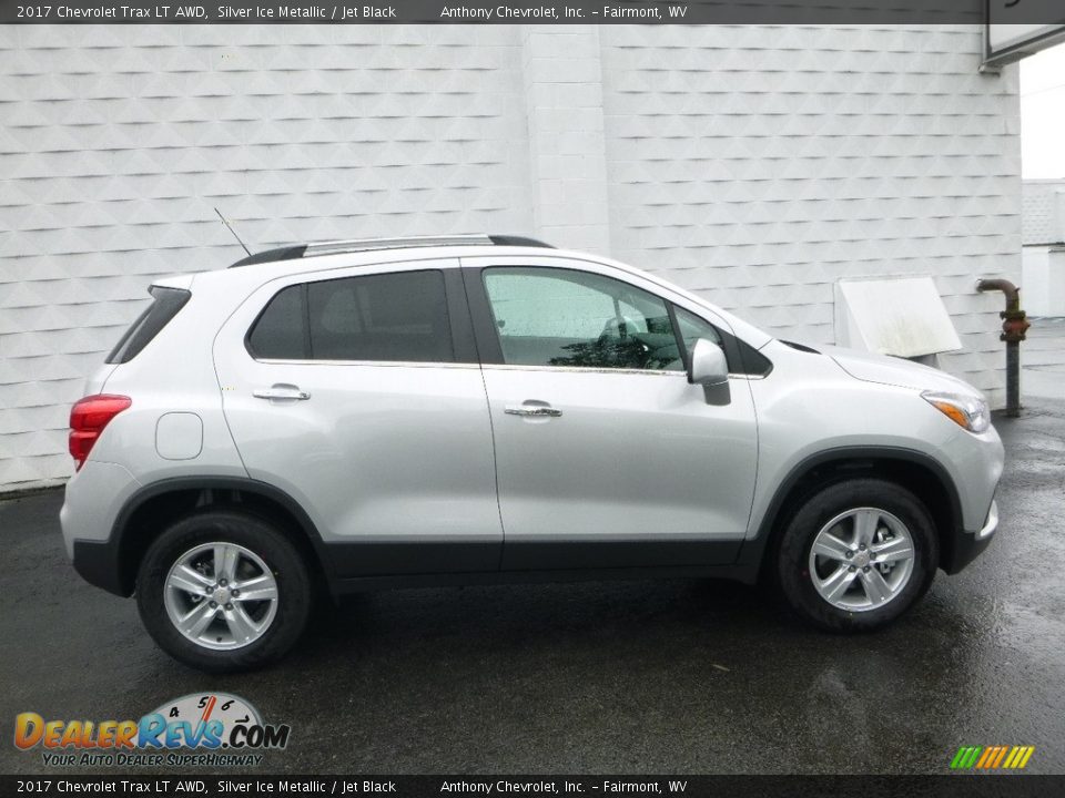 2017 Chevrolet Trax LT AWD Silver Ice Metallic / Jet Black Photo #3