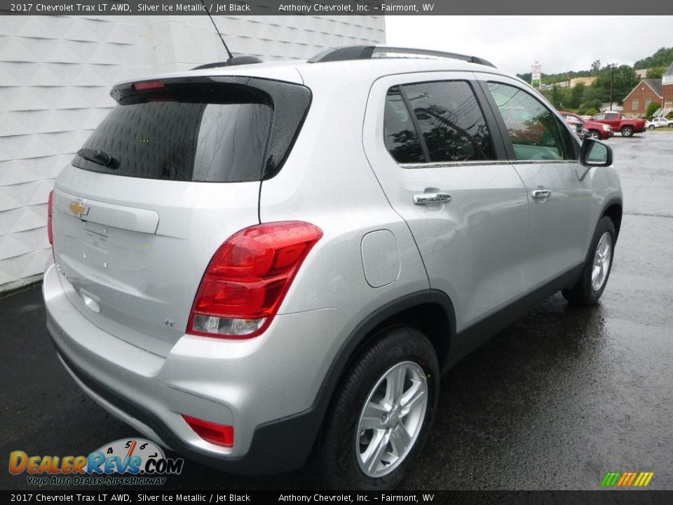 2017 Chevrolet Trax LT AWD Silver Ice Metallic / Jet Black Photo #4